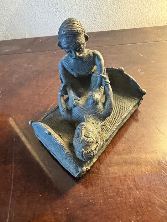 Erotic Couple Statue