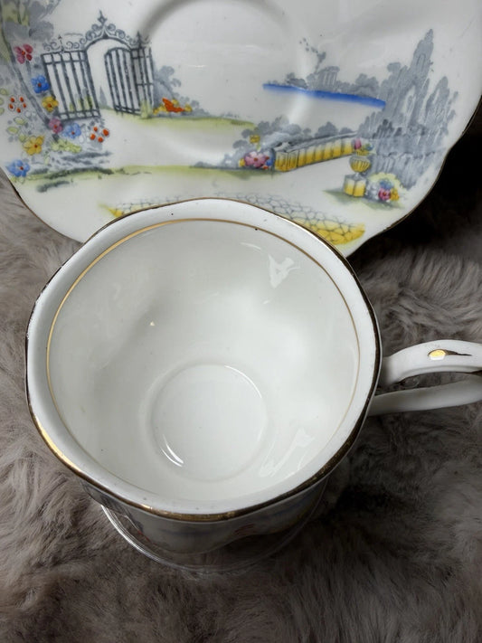 VNTG ROYAL ALBERT BONE CHINA "ROSEDALE" TEACUP & SAUCER - HAND PAINTED - SIGNED