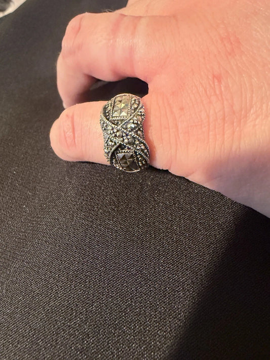 925 Sterling Silver Ring Vintage Style Wide Band Statement Elegant Designer Sz 6
