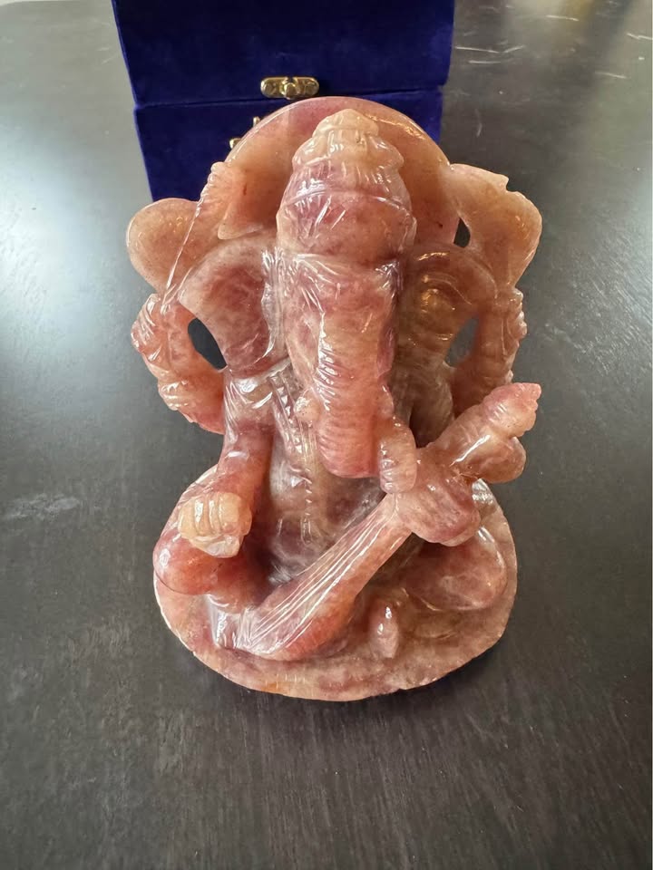 Natural Strawberry Agate Ganesha Statue with Veena – Hand-Carved