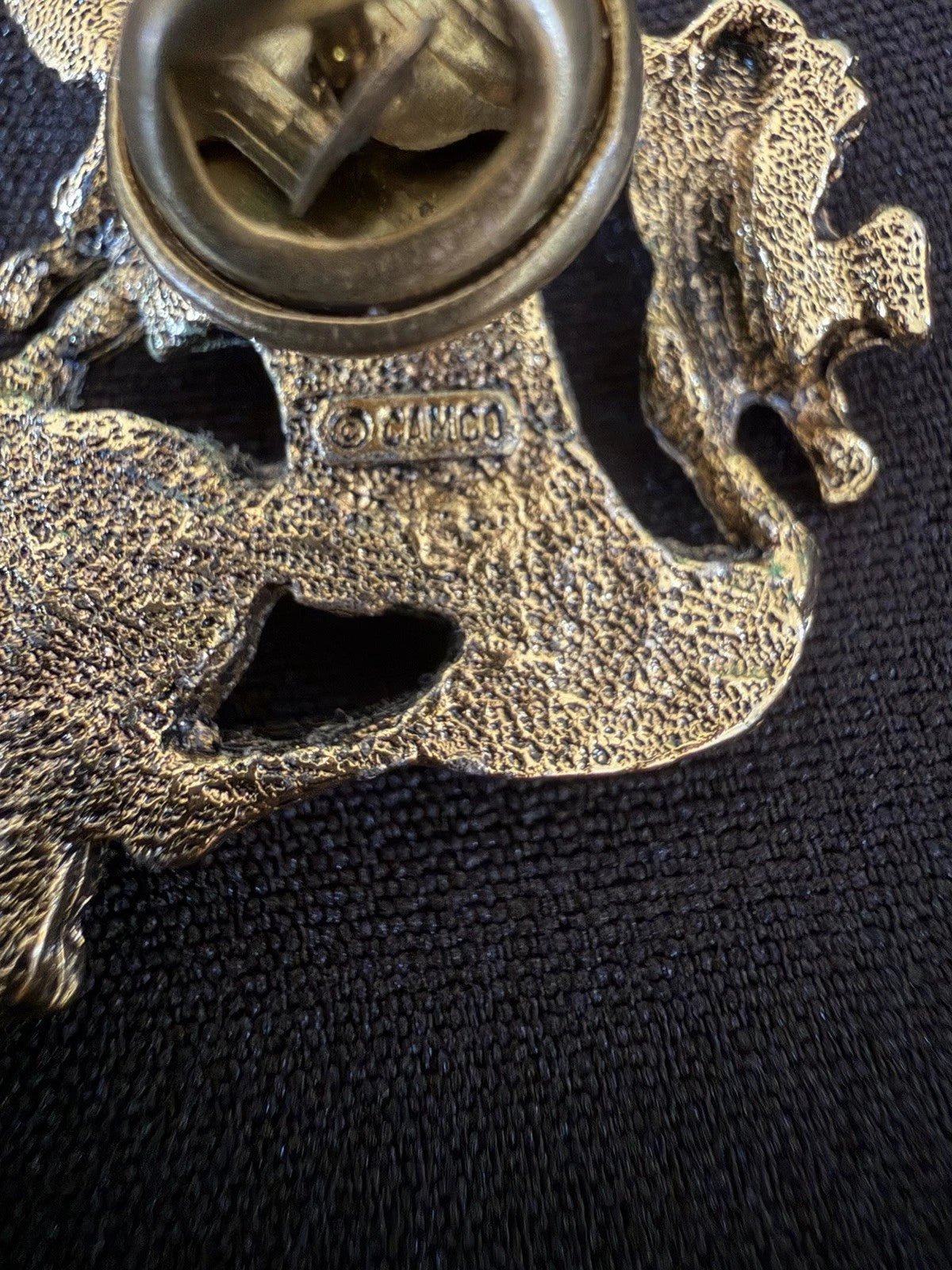 Vintage CAMCO Cherub Brooch Gold Tone Angels Vanity Grooming Perfume