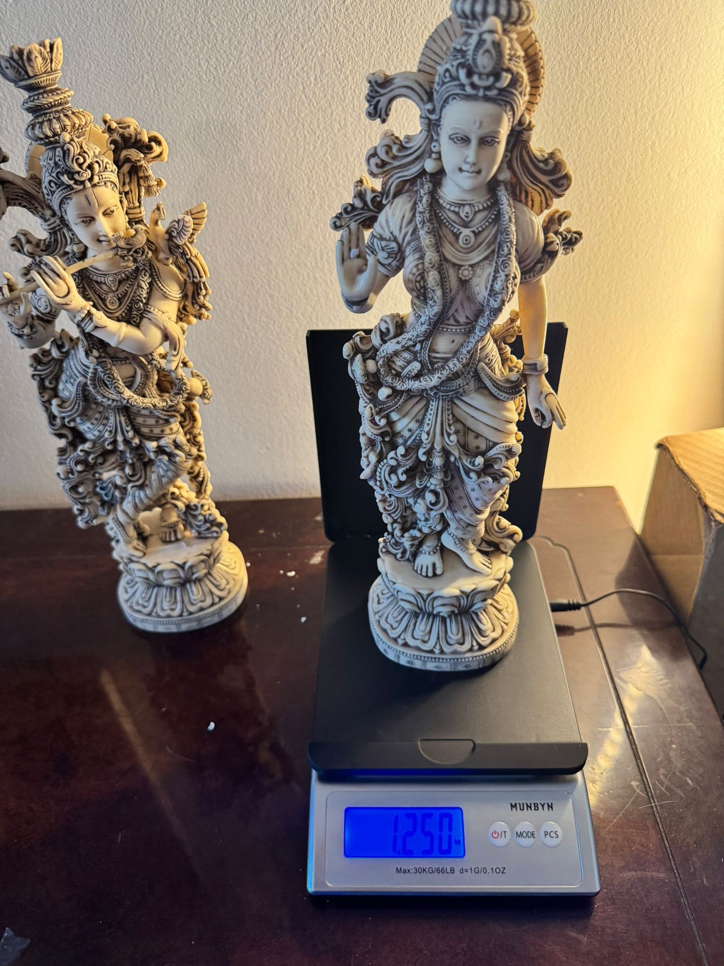 Erotic Couple Statue