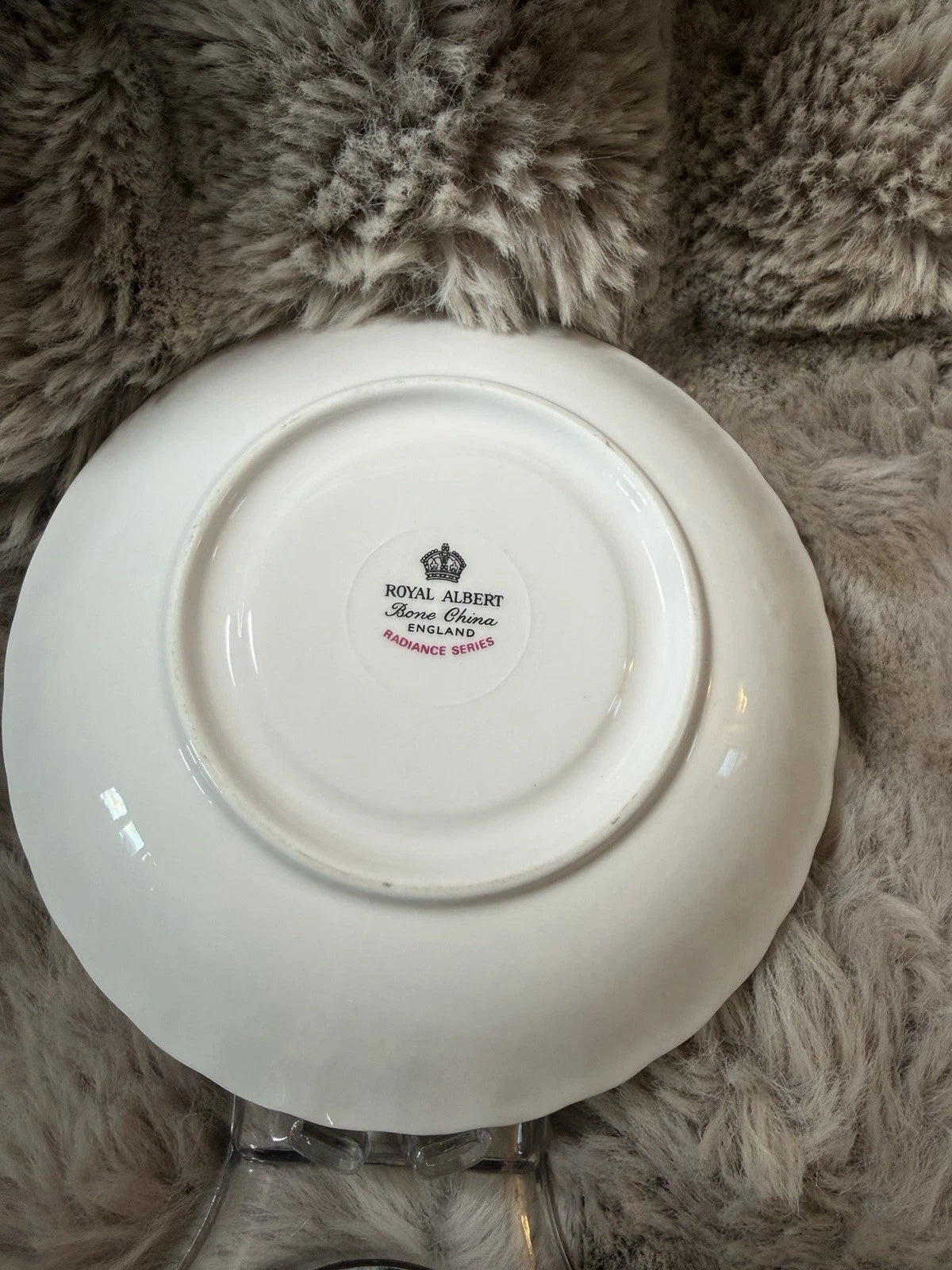 Royal Albert Radiance Series Tea Cup And Saucer - Pings