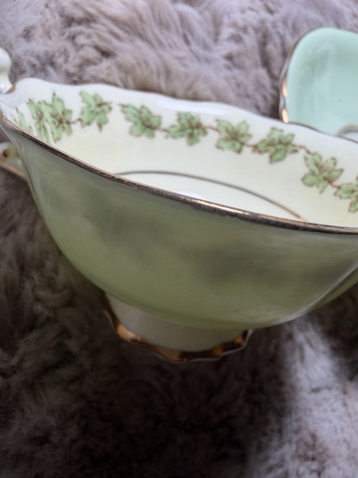 Royal Warrant Paragon Patriotic Series - Mint Green Teacup & Saucer - Pings