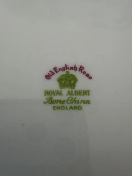 Royal Albert Old English Rose Dinner Plate Bone China Made in England
