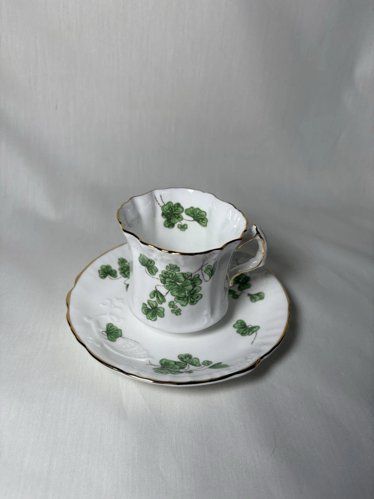 Vintage Hammersley "Lucky Shamrock" Bone China Embossed Tea Cup & Saucer- Pings