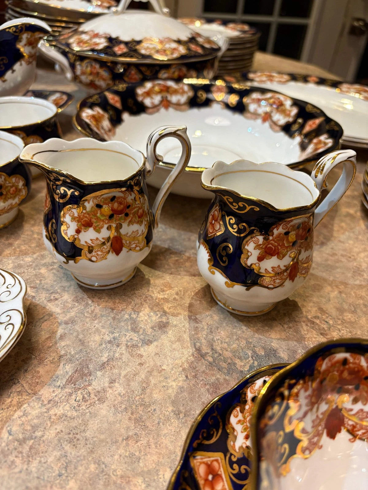 Royal Albert Heirloom 84-Piece Bone China Dinnerware & Tea Set
