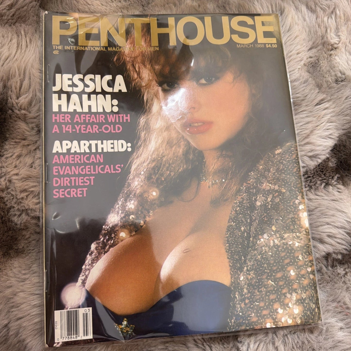 PENTHOUSE MAGAZINE MARCH 1988 PET OF THE MONTH JACQUI DE LA CRUZ CENTERFOLD