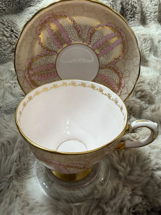 Tuscan china teacup and saucer - Pings