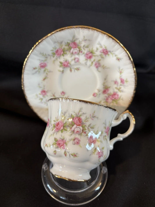 Vintage Paragon Victoriana Rose Teacup & Saucer England Bone China Gold Gilt