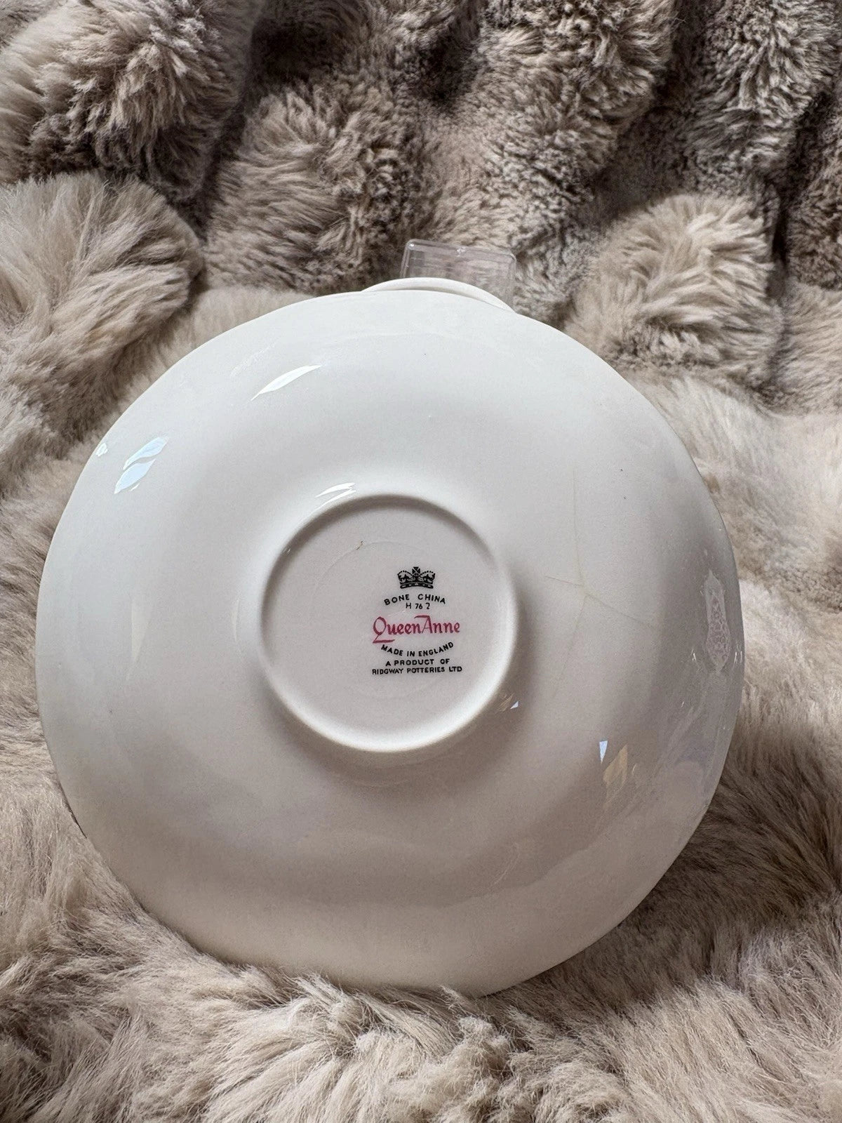 Queen Anne Bone China Tea Cup & Saucer - Crack In Saucer
