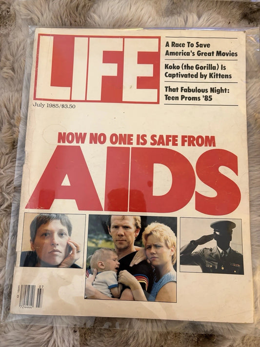 LIFE Magazine July 1985 – AIDS - Koko Interview – Water Damage – Sold As Is