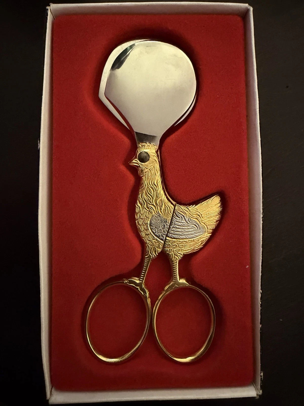 Vintage Trident Egg Shears – German Made – Figural Chicken Design
