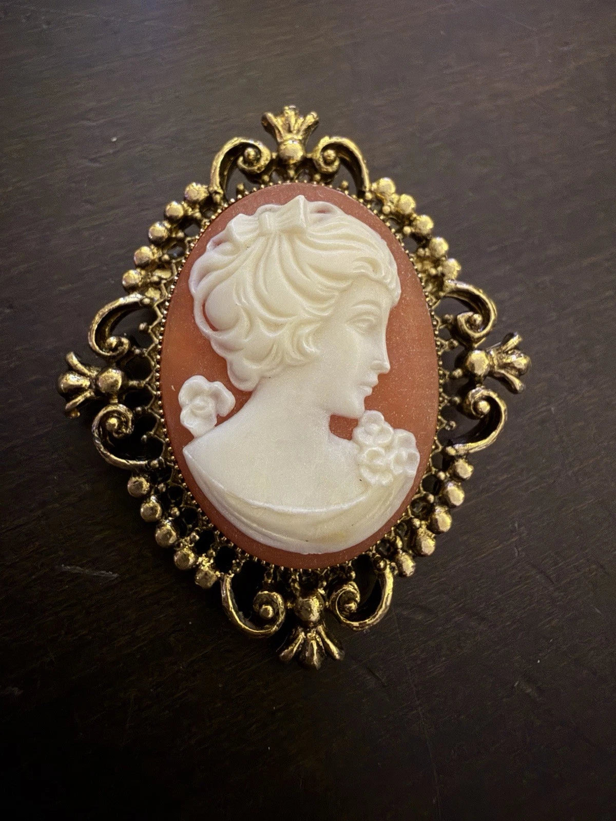Vintage Shell Cameo Brooch – Gold-Tone Filigree Frame