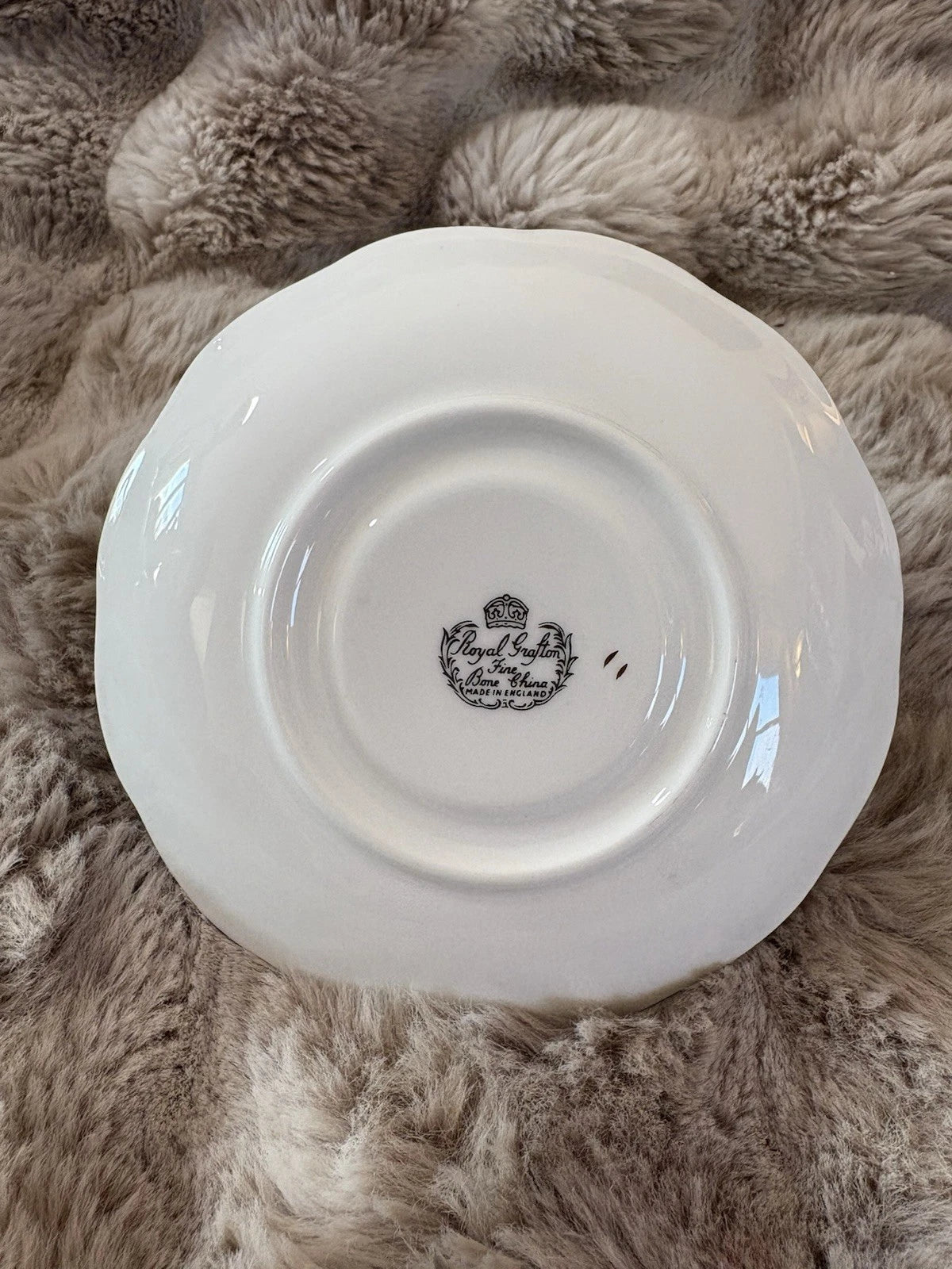 Royal Grafton Fine Bone China Teacup & Saucer – Green Floral – Gold Trim - Pings
