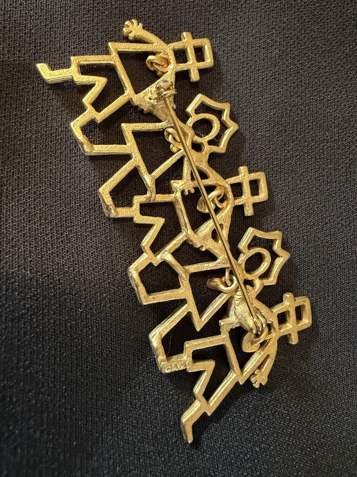 Vintage OAJC Gold Tone Figural Brooch Pin Dancing People Linked