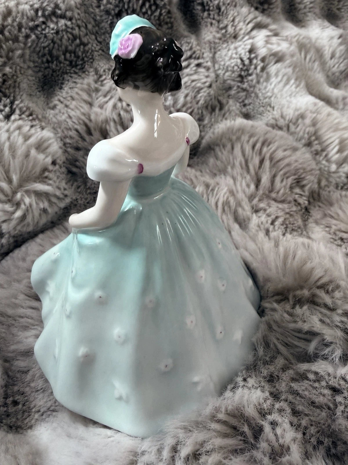 Royal Doulton & Co. Limited The Bridesmaid Figurine HN 2196 RD Made in England