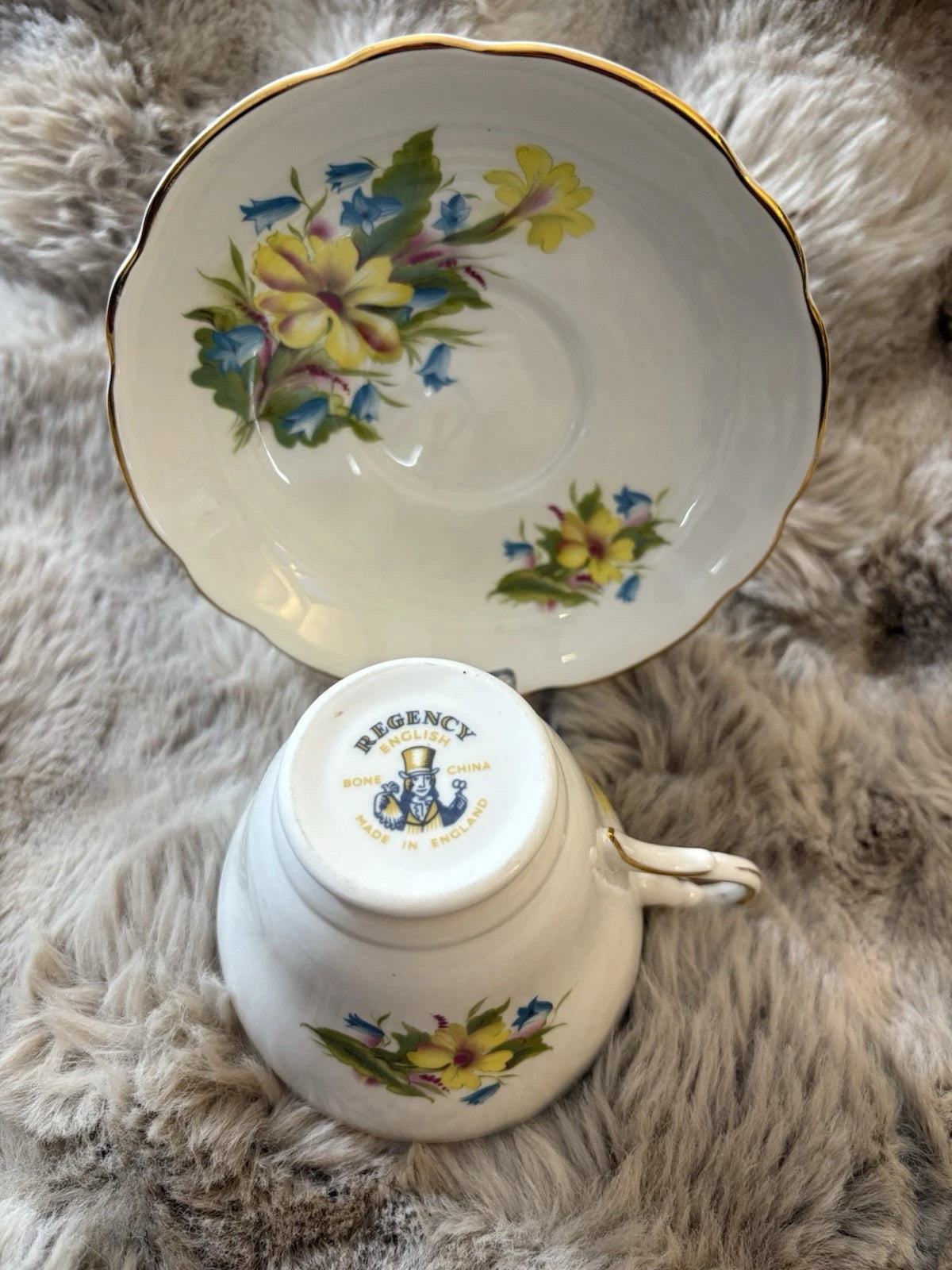 Regency English Bone China Teacup & Saucer Floral Gold Trim Vintage- Pings