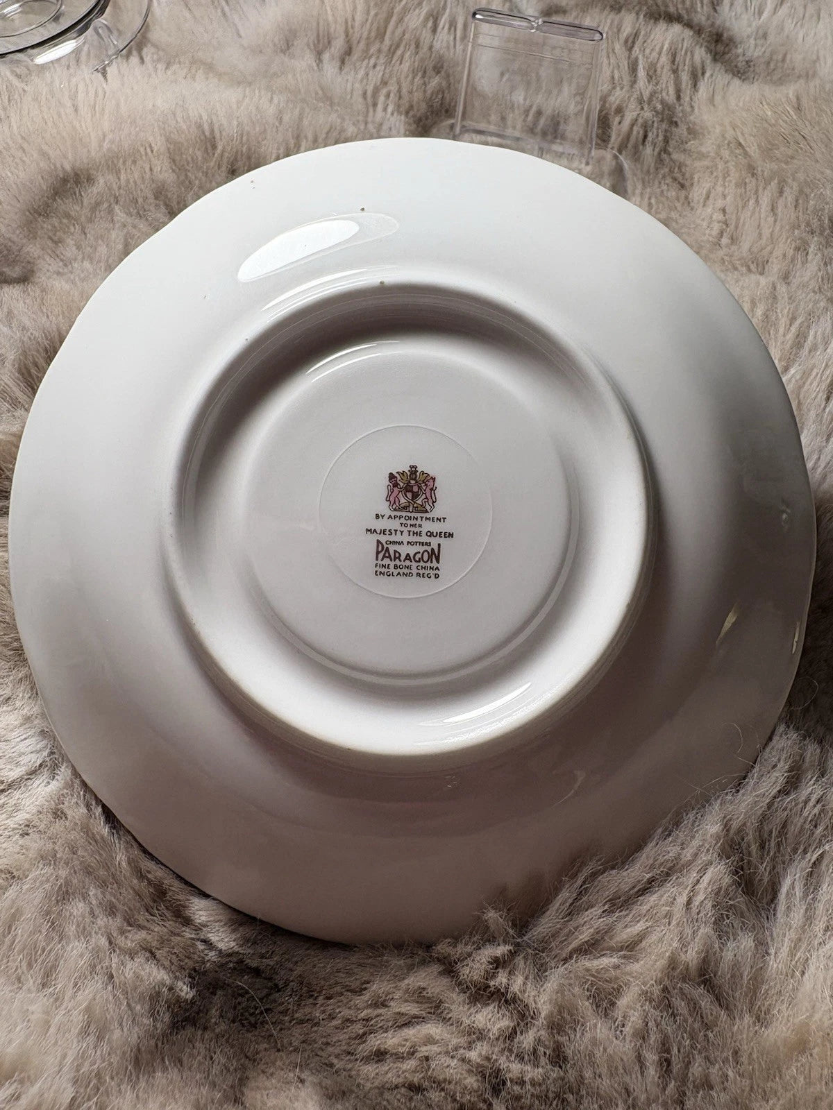 Paragon Tea Cup And Saucer - by appointment to her majesty the queen- Pings 🛎️