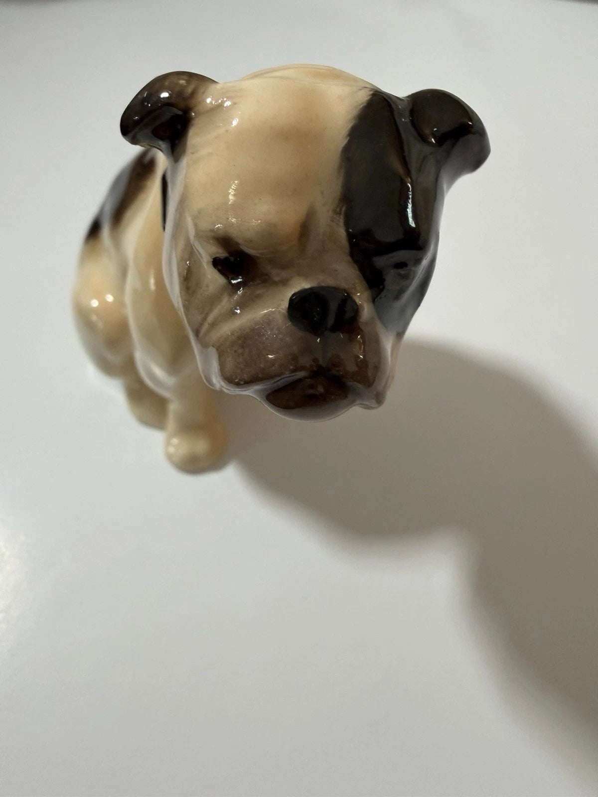 Vintage Royal Doulton K1 porcelain Sitting English bulldog figurine