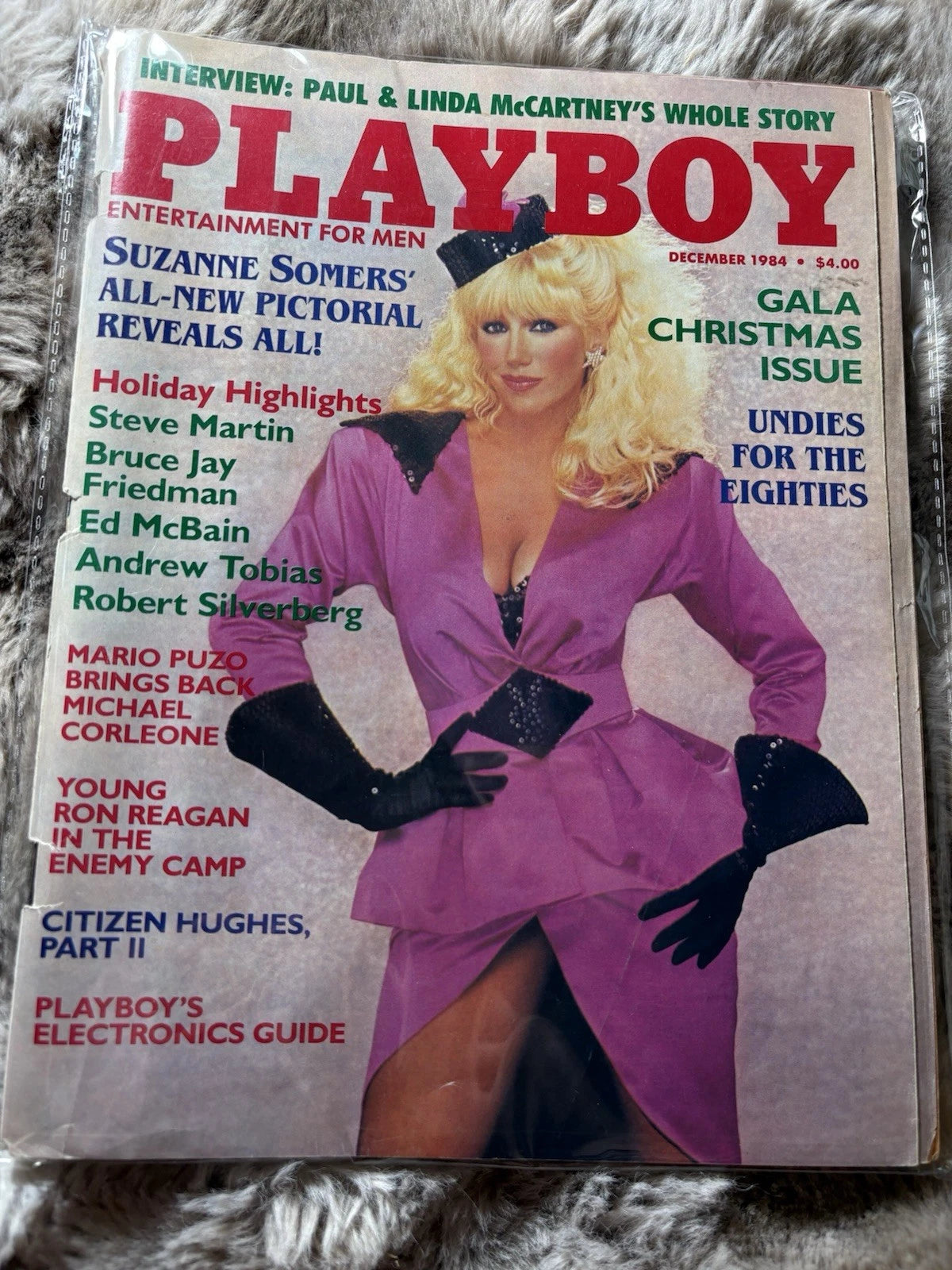 Playboy December 1984 Suzanne Somers Gala Christmas Issue
