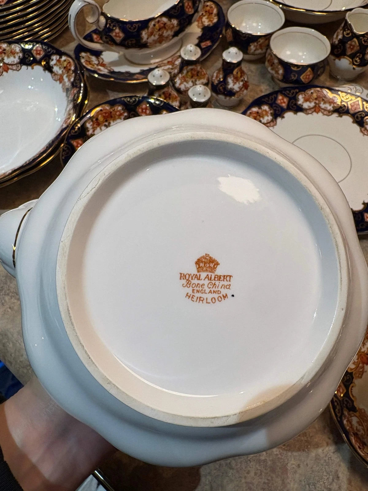 Royal Albert Heirloom 84-Piece Bone China Dinnerware & Tea Set