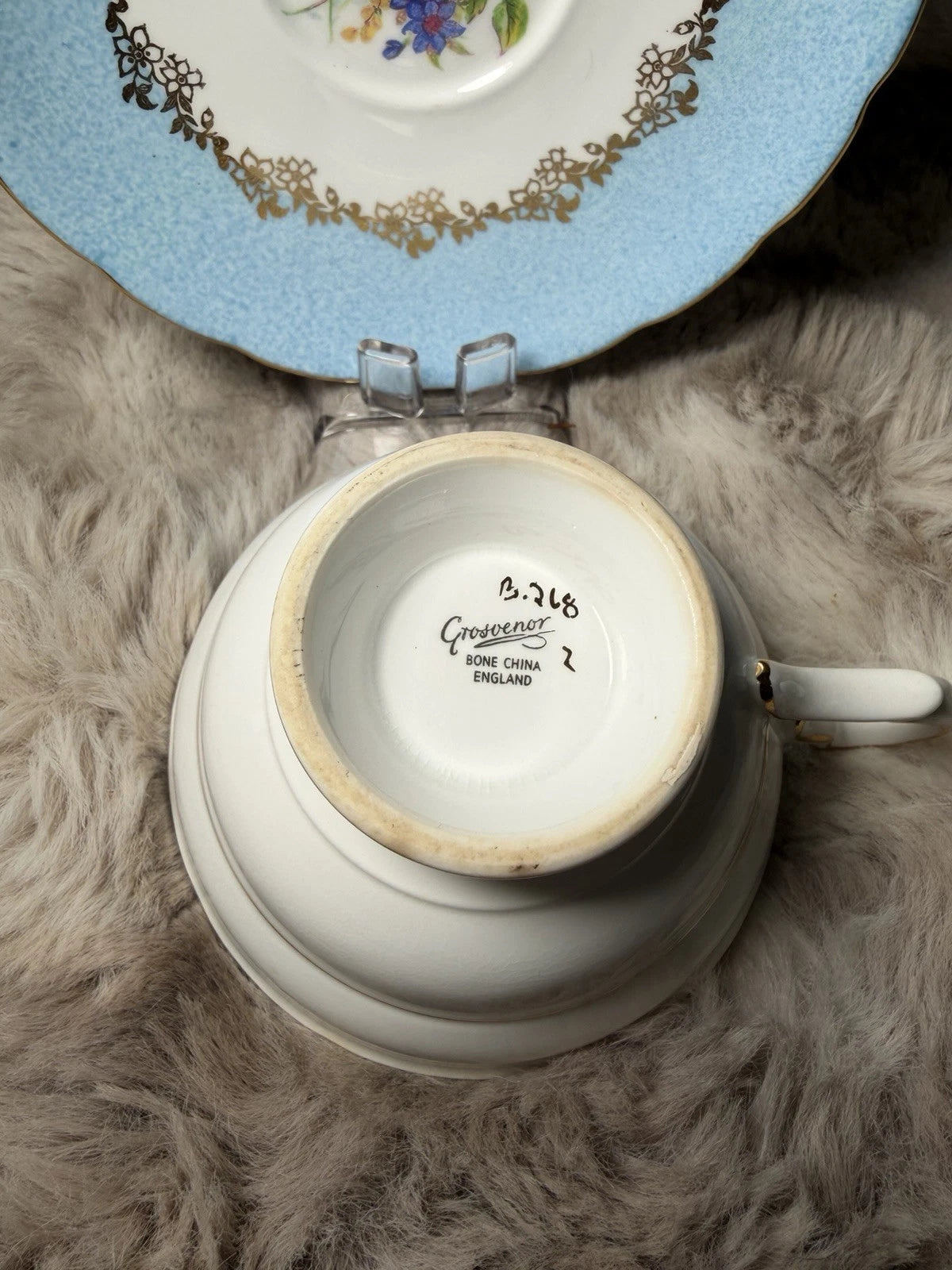 Grosvenor Tea Cup And Saucer Set