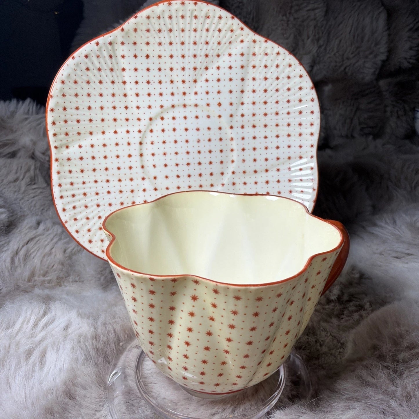 Vintage Shelley England Fine Bone China Teacup & Saucer – Red Starburst Pattern