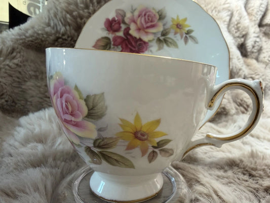 Queen Anne Cup And Saucer - Pings