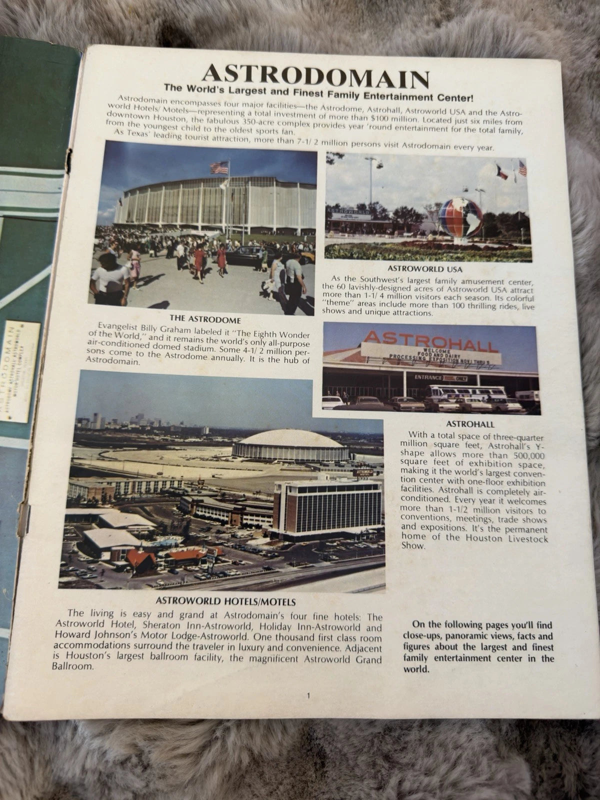Vintage American Travel Magazine Bundle – New Orleans, SeaWorld, Astrodome