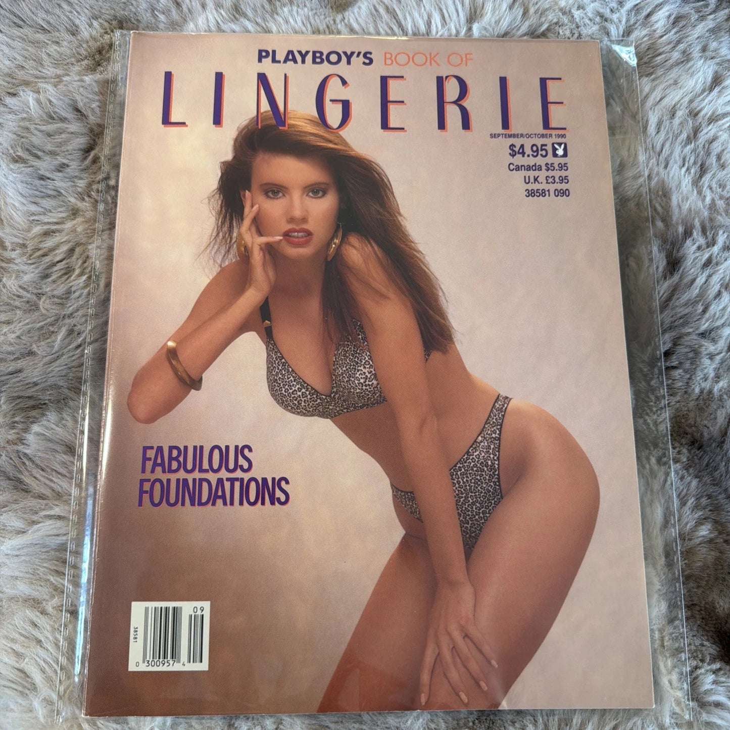 Playboy's Special Edition Book of Lingerie Sept-Oct 1990. See pics, READ!