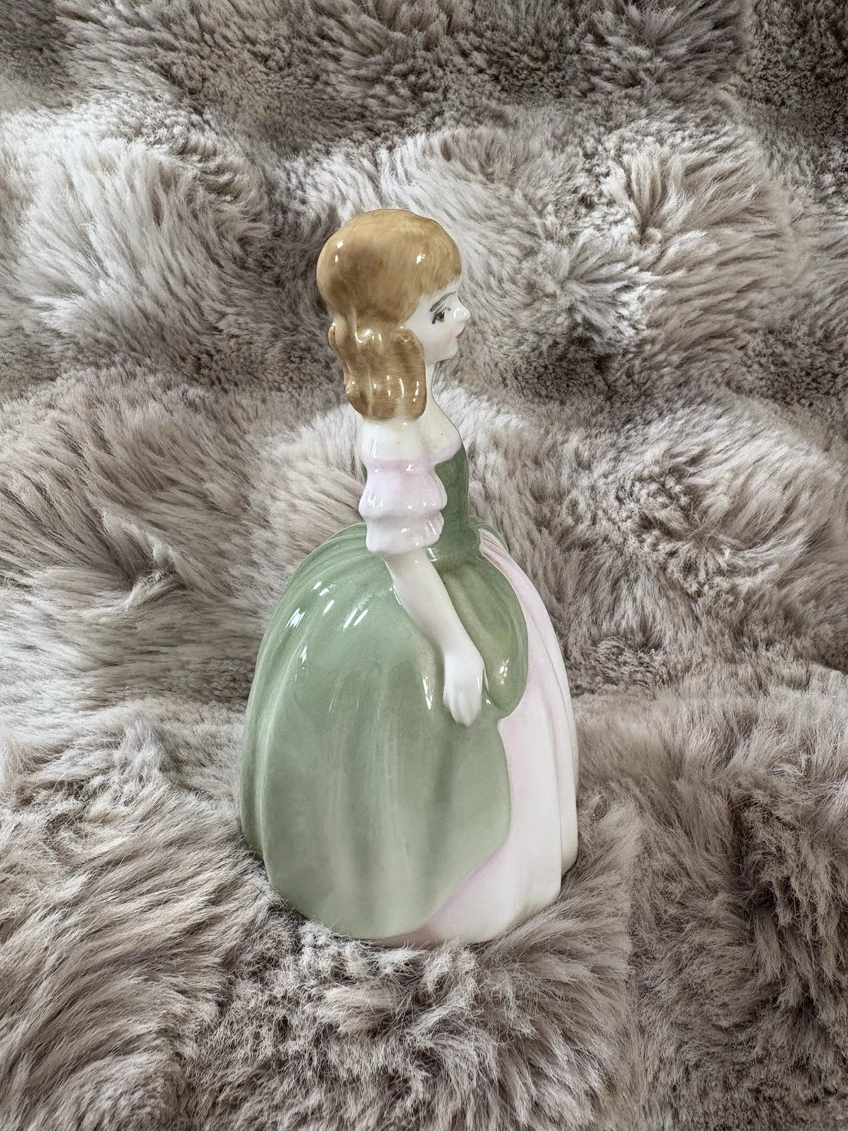 Royal Doulton Figurine – Penny HN2338 – Fine Bone China