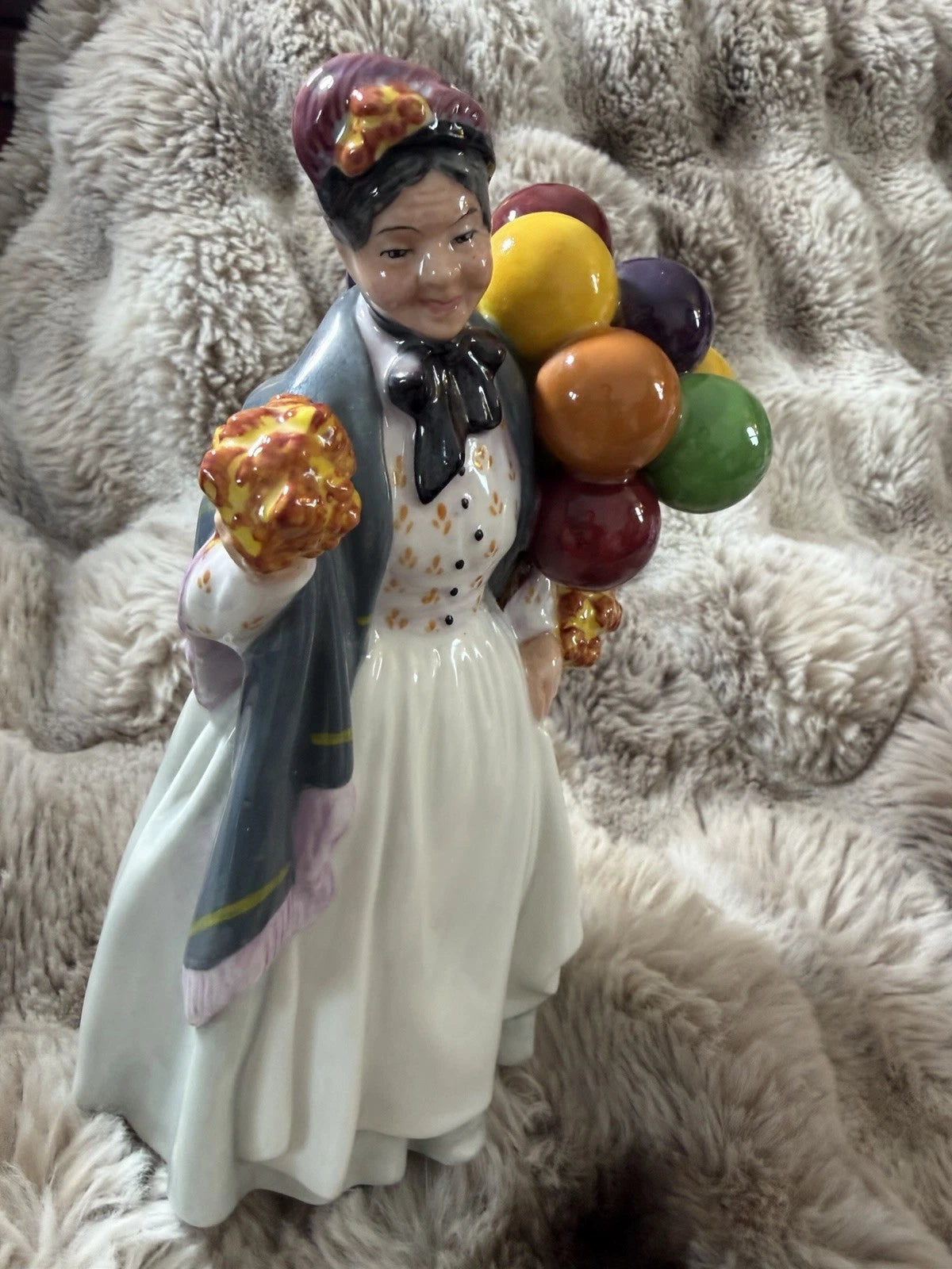 Royal Doulton Biddy Penny Farthing Old Lady Holding Balloons Authentic Original