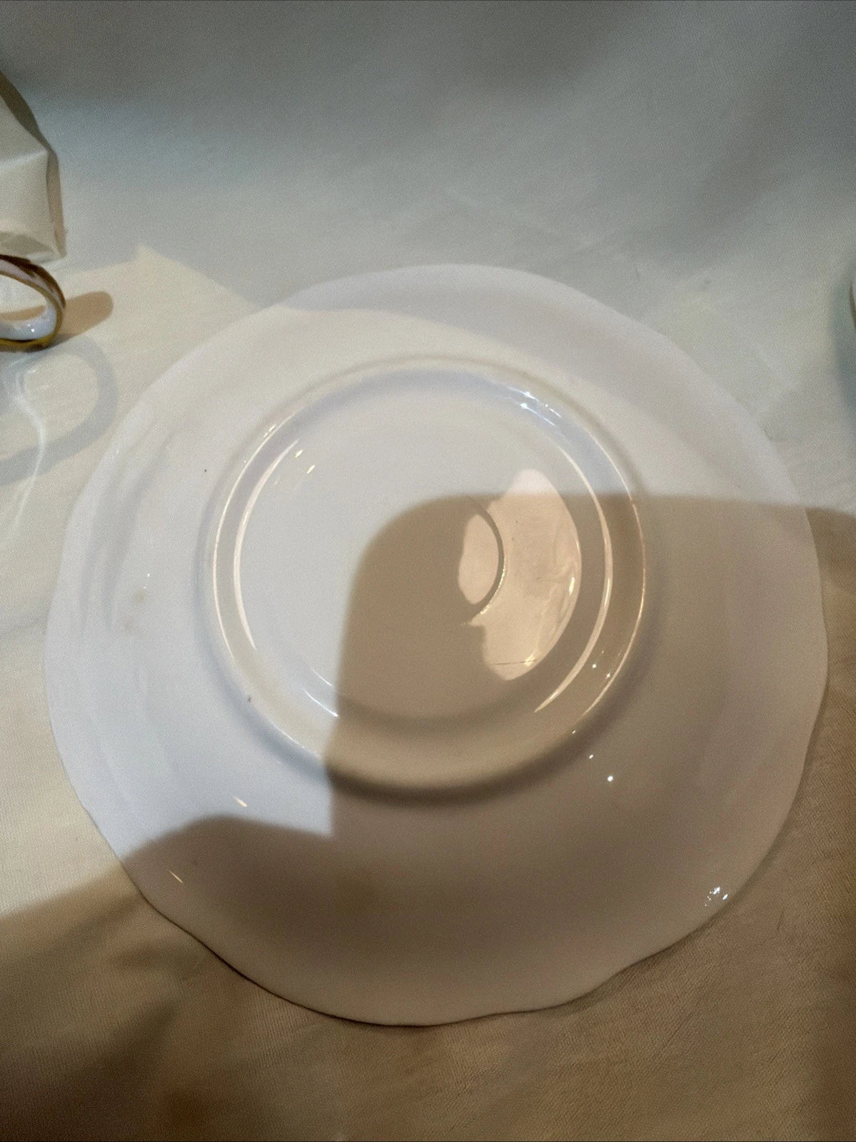 Queen Anne tea cup and saucer - Visible Wear