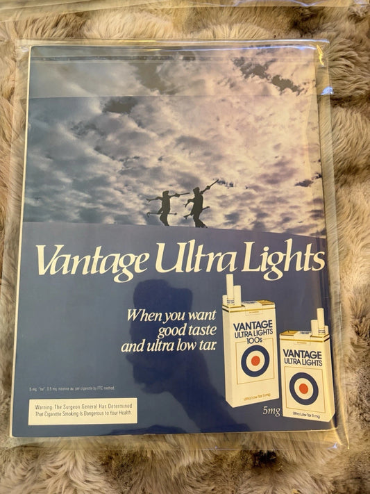 LIFE Magazine Special Issue 1982 – Published Jan 1983 – Year in Pictures