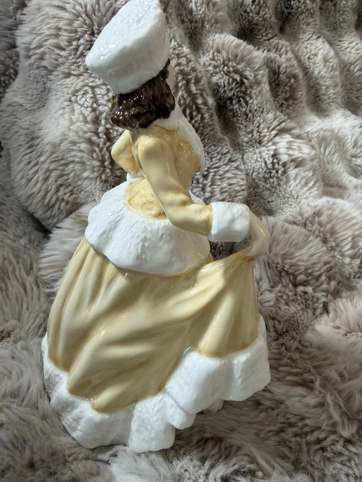 Royal Doulton rare Vintage NATASHA. HN 4154. Mint. Designed by N. Pedley