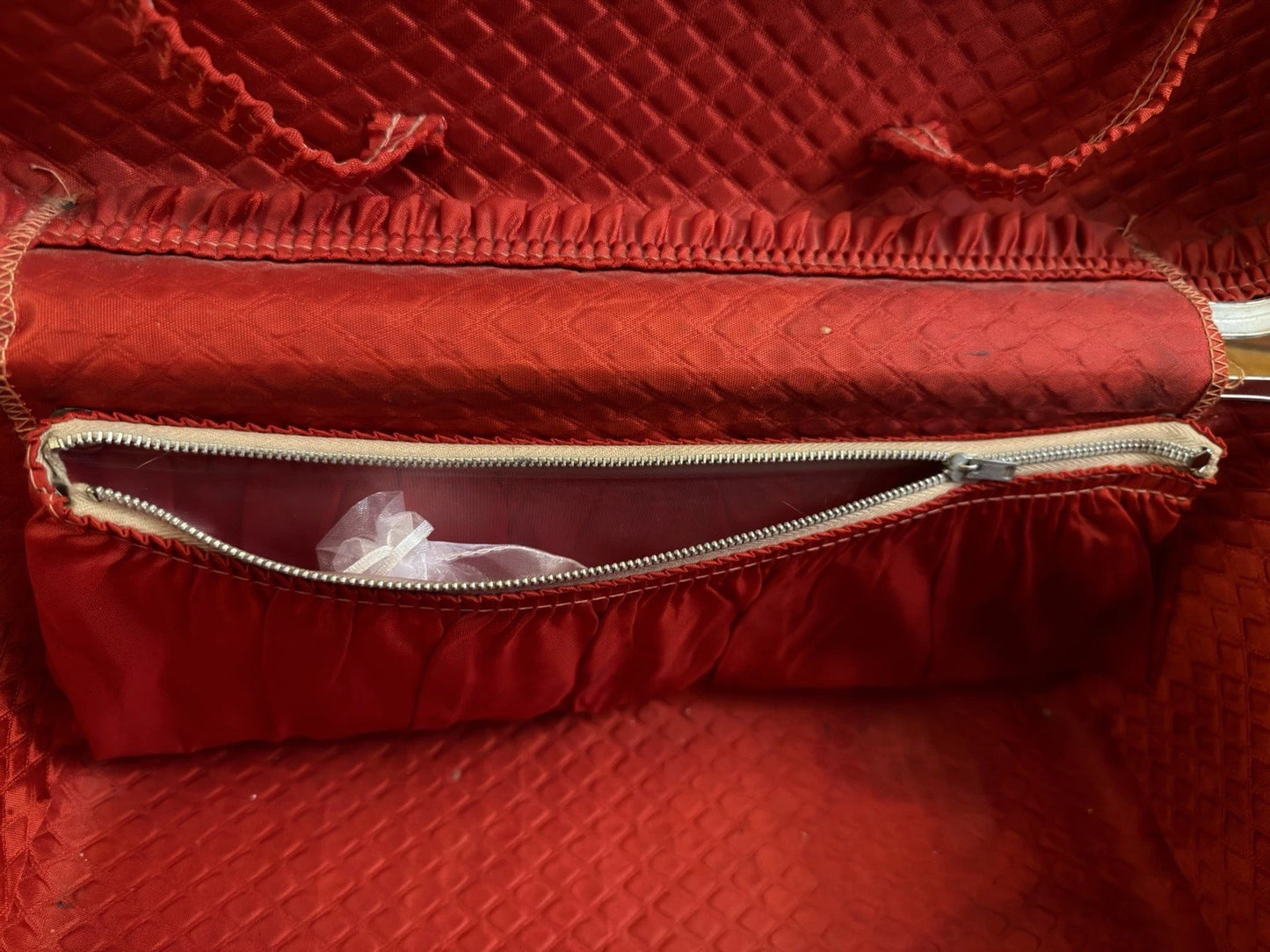 Vintage 1950s Red Carrying Case / Train Case – Reliable Luggage