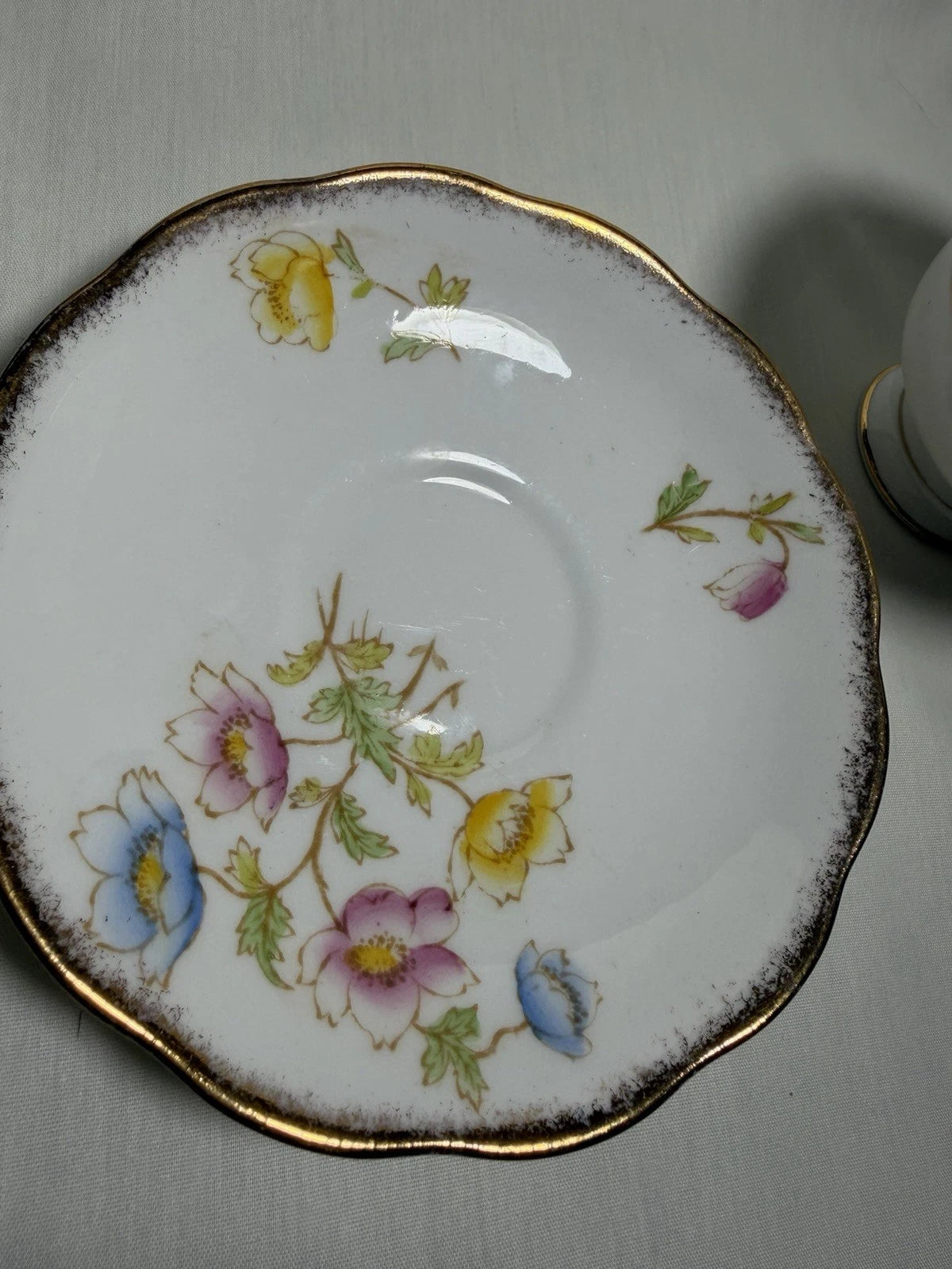 Royal Albert Anemone Tea Cup And Saucer - Pings