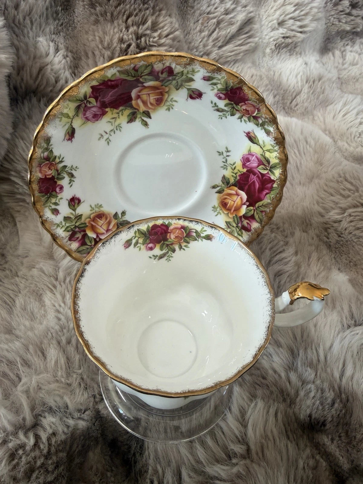 Royal Albert Old Country Roses Teacup & Saucer