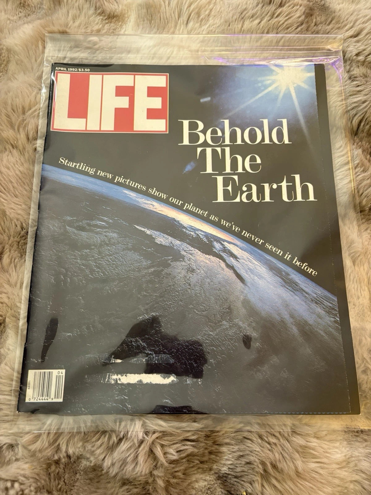 LIFE Magazine April 1992 – Behold the Earth | Space Photography