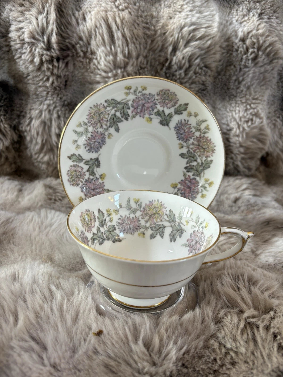 Paragon Chrysanthemums - Fine Bone China - Teacup & Saucer - England - Pings