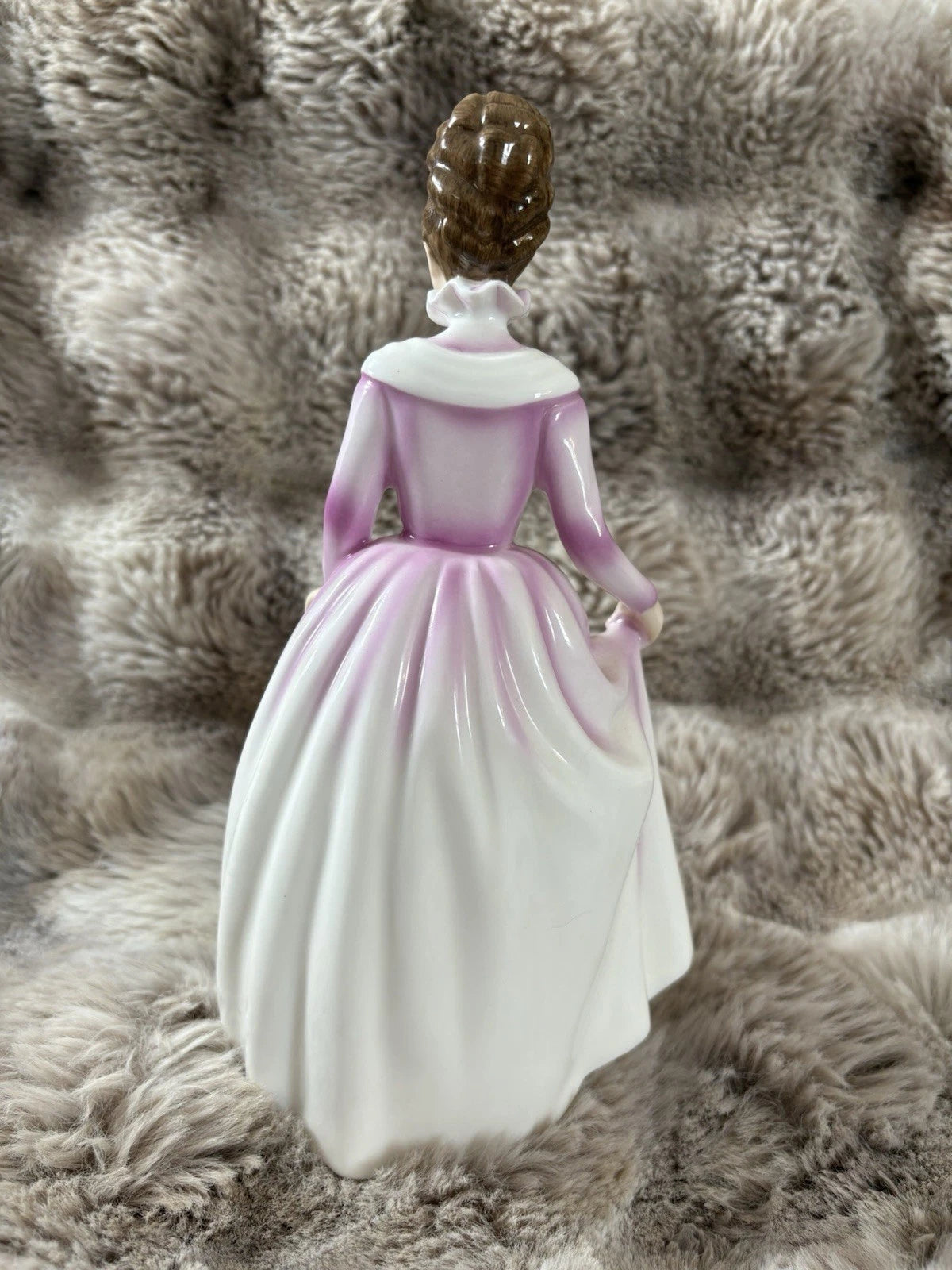 Royal Doulton Good Companion England HN3608 Figurine Vintage S450