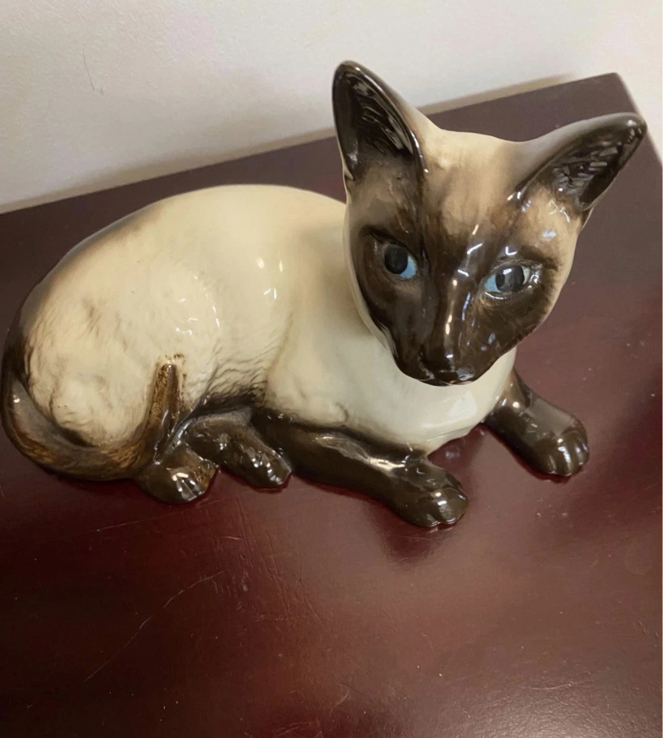 Beswick Siamese Cat Figurine