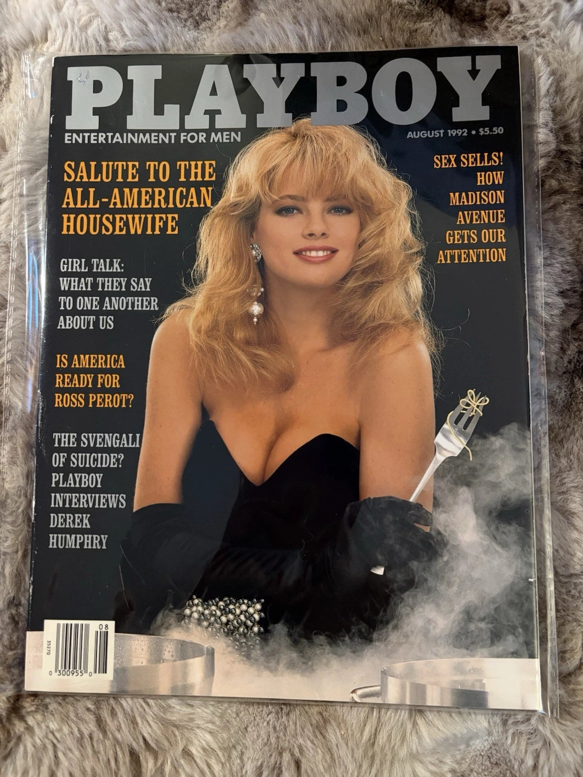 Playboy Magazine – August 1992 – Vintage Men’s Magazine