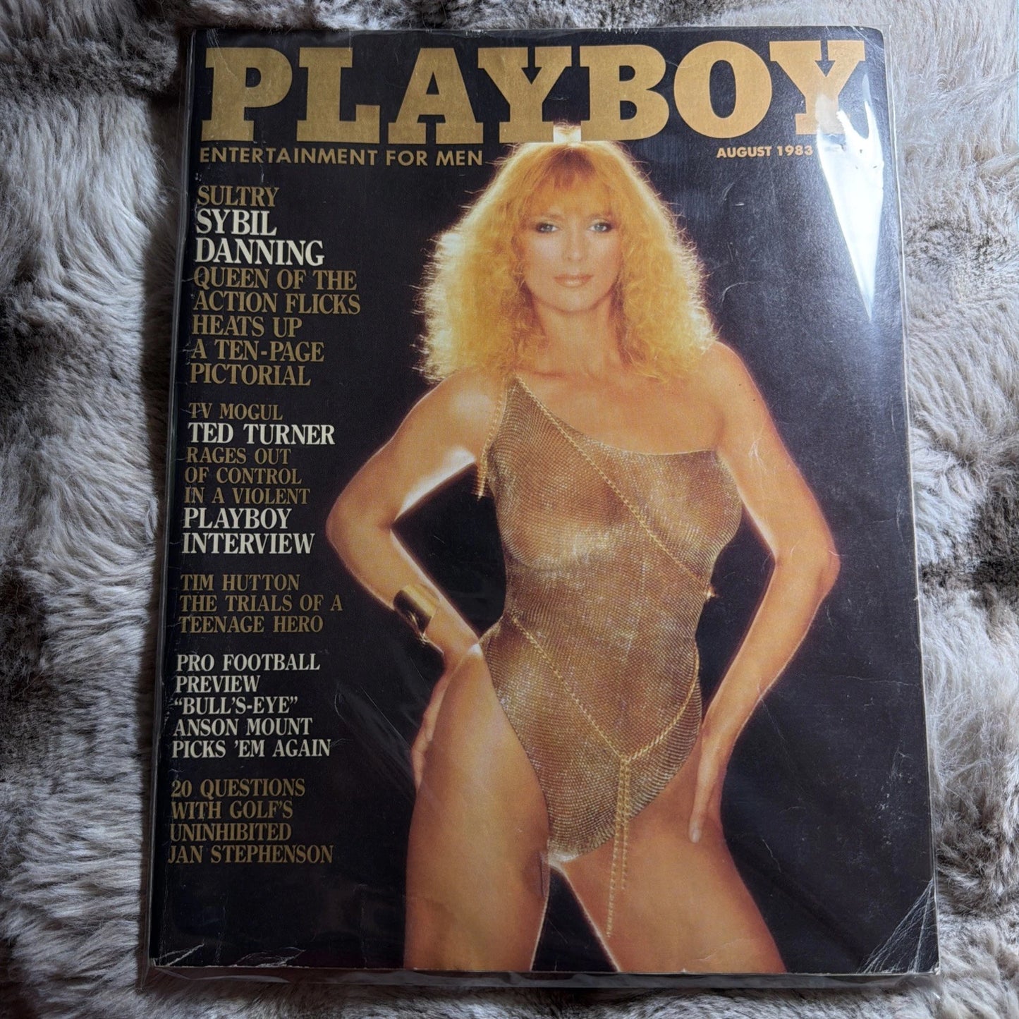 PLAYBOY MAGAZINE - AUGUST 1983