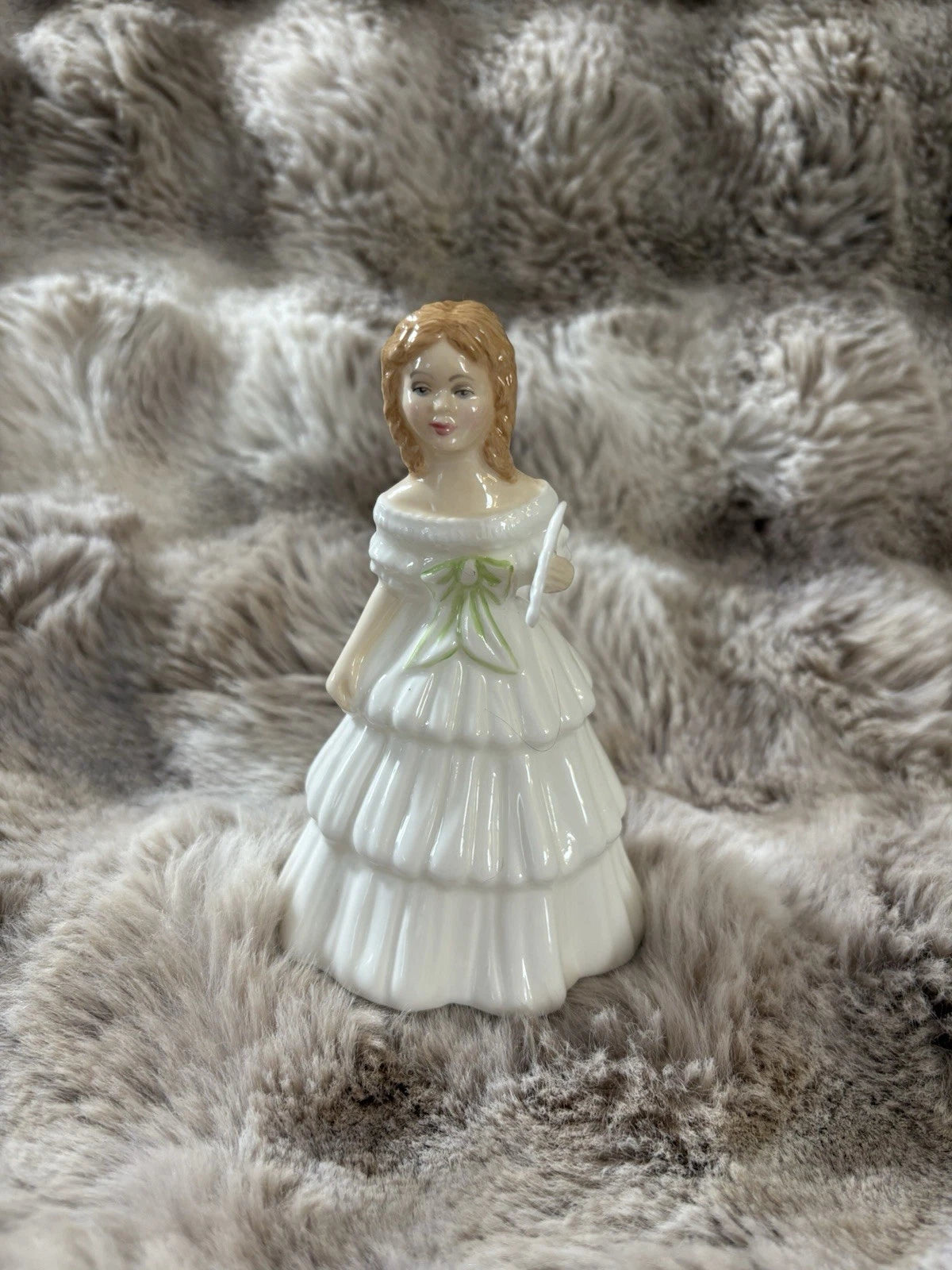 Royal Doulton Figurine – Julie HN 2995 – Fine Bone China