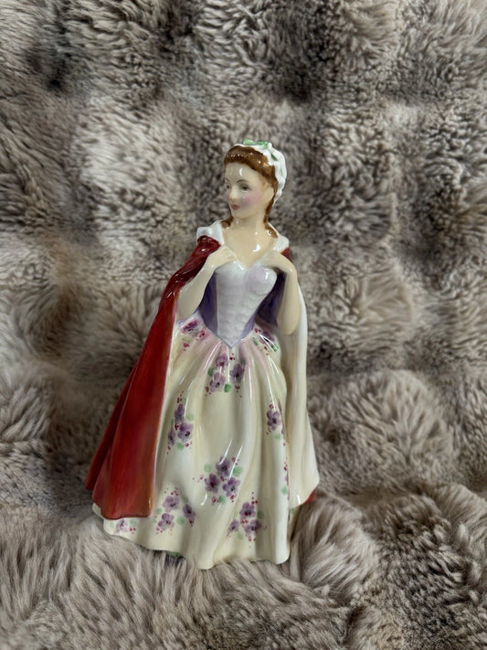 Royal Doulton “Bess” Figurine HN2002 – Bone China – England