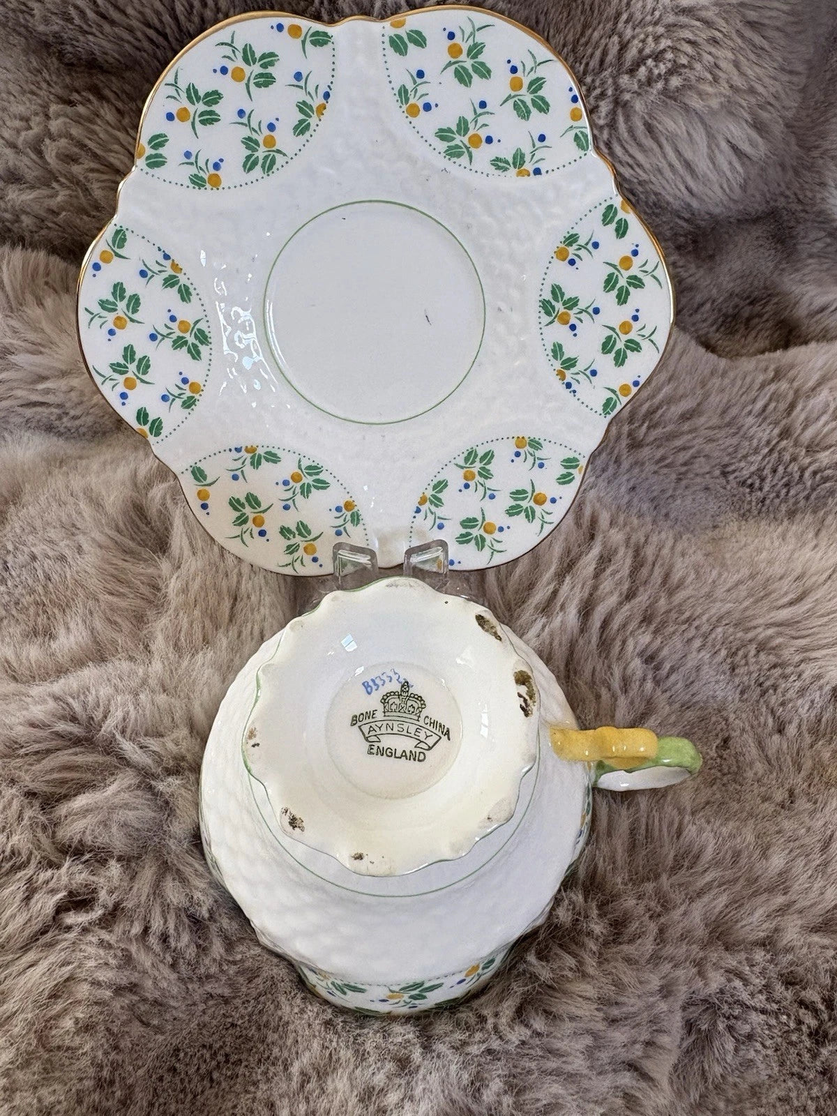 Aynsley England Bone China Teacup & Saucer - Crazing