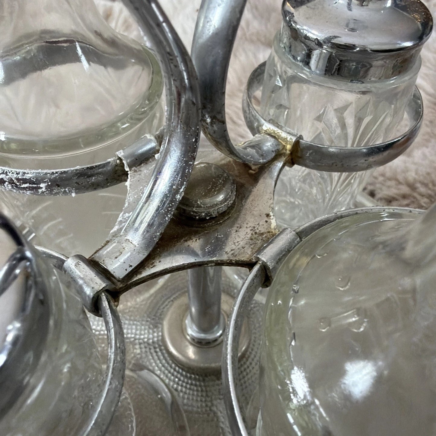 Vintage Jeannette Glass Metal Craft Condiment Set – 1950s–1960s