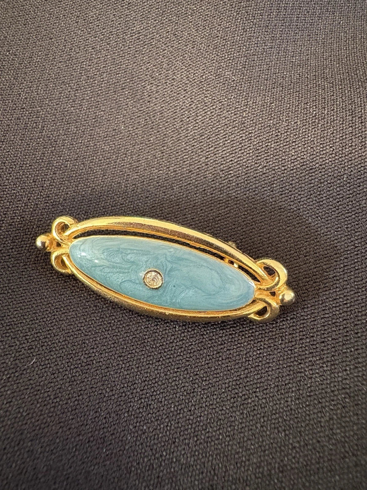 Vintage Blue Cabochon Brooch Gold Tone Oval Faux Turquoise Rhinestone